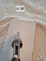 Iver Johnson Model 1900 with original box - 5 of 8