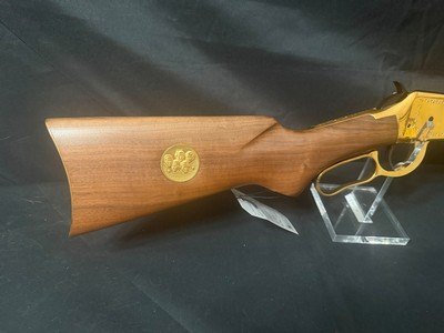 Winchester Model 94 Lone Star Special, 30-30, 26 inch barrel cannot be told from new.Factory styrafoam box and cover. - Image 6 of 17