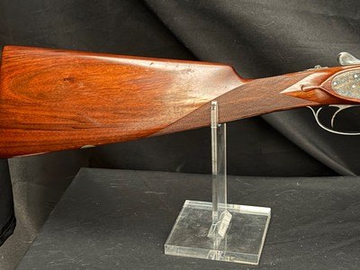 AYA 28 gauge, 26 inch. hand detachable sidelocks like new case color, sharp scroll engraving - Image 10 of 25