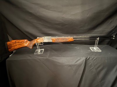 Kolar Max Lite, One of kind Custom Factory engraving, Exhibition wood, 32 inch Factory Case,Matching Carrier barrel with full set of sub gauge tubes - Image 17 of 20