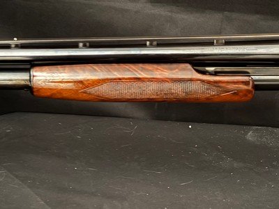 Winchester Model 12 Pigeon Grade, Duck Bill, Milled Reciever, vent rib 30 inch full - Image 16 of 23