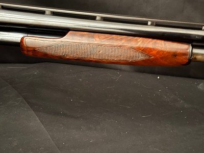 Winchester Model 12 Pigeon Grade, Duck Bill, Milled Reciever, vent rib 30 inch full - Image 5 of 23