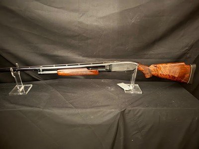 Winchester Model 12 Pigeon Grade, Duck Bill, Milled Reciever, vent rib 30 inch full - Image 13 of 23