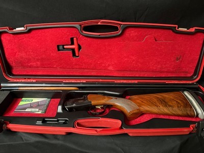 Caesar Guerini Invictus 1,M-spec, 32 inch fixed choke, mod and Imod.Nice gun - Image 1 of 19