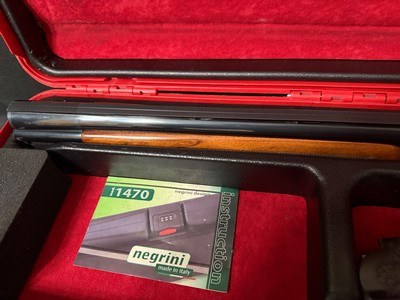 Caesar Guerini Invictus 1,M-spec, 32 inch fixed choke, mod and Imod.Nice gun - Image 4 of 19