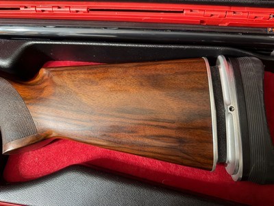 Caesar Guerini Invictus1 32 inch with Briley extended choke tubes.Very good conditon Factory red case. - Image 4 of 19