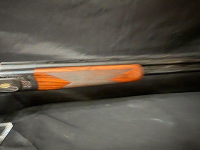 Caesar Guerini Invictus1 32 inch with Briley extended choke tubes.Very good conditon Factory red case. - Image 8 of 19