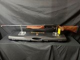 Browning Gold Sporting Clays Semi Automatic Shotgun.12 gauge, 28 inch, like new.Great reasonable sporting gun - 1 of 13