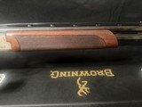 Browning 725 Pro, 20 gauge,30 inch, factory adjustable comb, 14 5/8 LOP.Factory case - 15 of 16