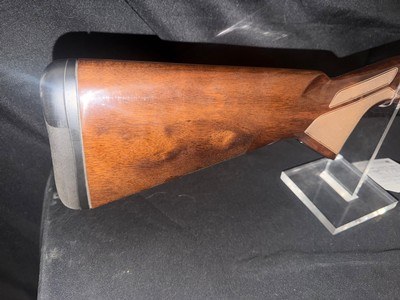 Browning A5 Duck unlimited Special engraving.Absolutely unfired in the original DU case.12 Gauge 28 inch, Fancy wood.Dont miss it - Image 10 of 11