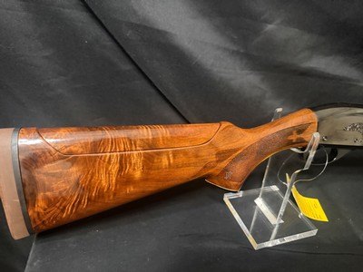 Remington 1100left hand, fixed skeet choke adjustable comb, factory green plastic case - Image 4 of 15