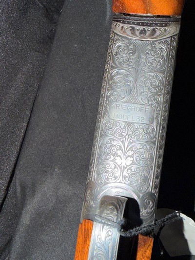 Krieghoff K32, San Remo engravint, 32 inch Full and extra full.Exhibition grade wood.Great deal. - Image 8 of 16