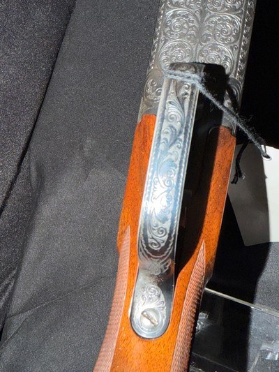 Krieghoff K32, San Remo engravint, 32 inch Full and extra full.Exhibition grade wood.Great deal. - Image 9 of 16