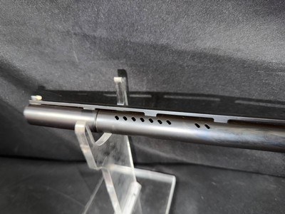 Remington 1100, Left hand, 30 inch Stan Baker Barrel,Ported, Backbored, custom choking, 3 choke tubes and choke tool - Image 3 of 5