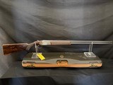 Famars Excaliber Lusso engraning, 20 gauge, 31.5 inch barrel,mod and full.great condition, wood butt plate, factory case - Image 3 of 15
