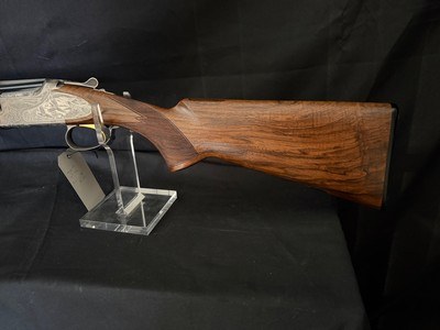 Browning Citori Privelage 20 gauge with side plates, 28 inch, invector tubes, factory box, non automatic safety. - Image 6 of 15