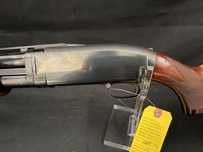 Winchester Model 12, Pre 64,1961, 30 inch full choke, 3 Pin Factory ventilated rib - Image 14 of 18