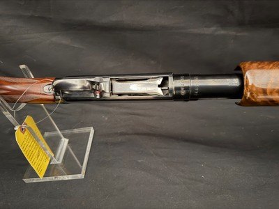 Winchester Model 12, Pre 64,1961, 30 inch full choke, 3 Pin Factory ventilated rib - Image 8 of 18