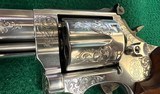 SMITH AND WESSON 686-4 FACTORY ENGRAVED
.357 - 6 of 12