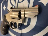 SMITH AND WESSON MODEL 66-4
.357 - 5 of 14