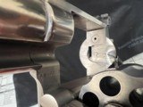 SMITH AND WESSON 686 NO DASH - 14 of 14