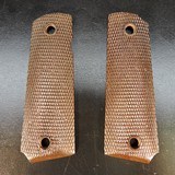 1911A1 Pistol Grips, Keyes, Excel. - 1 of 2