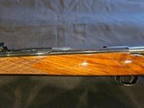 Weatherby Mark V 460 Magnum - 2 of 14