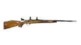 BEAUTIFUL, LIKE NEW WEATHERBY MARK V VARMITMASTER 22-250!! MUST SEE - 2 of 9