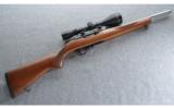 Ruger 10/22 Custom, .22 LR - 1 of 9
