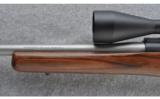 Winchester Model 70 SA, .22-250 REM - 5 of 9