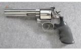 Smith & Wesson 686-5, .357 S&W MAG - 2 of 3