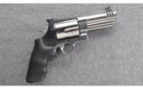 Smith & Wesson 500, 4
