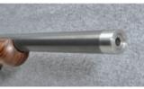 Ruger M77/22 SS Laminate, .22 LR - 5 of 9