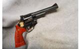 Smith & Wesson
Mod 29-10 .44 Mag - 1 of 1