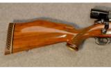 Weatherby Mark V Custom Grade .300 Wby. - 3 of 9