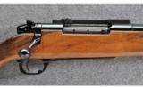 Weatherby Mark V Deluxe, .300 WBY MAG - 3 of 9
