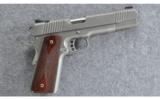 Kimber Classic Stainless, .45 ACP - 1 of 3
