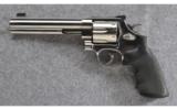 Smith & Wesson 629-5 Classic, .44 MAG - 2 of 3