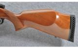 Weatherby Mark V Sporter, .300 WBY MAG - 8 of 9