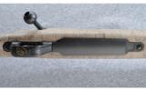 Weatherby Mark V Ultra Lightweight,
.270 WBY MAG - 4 of 9
