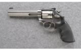 Smith & Wesson 617-6, .22 LR - 2 of 3