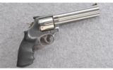 Smith & Wesson 686-5, .357 MAG - 1 of 3