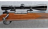 Weatherby Mark V Sporter, 7MM WBY MAG - 3 of 9