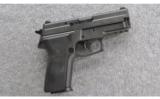 Sig Sauer P229 Nitron Compact, .40 S&W - 1 of 3