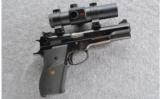 Smith & Wesson Model 52 with Red-Dot, .38 S&W MID RANGE - 1 of 3