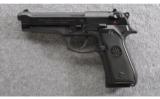 Beretta 92FS, 9mm Luger - 2 of 3