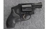 Smith & Wesson ~ 442-2 ~ .38 Spl - 1 of 2