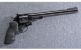 Smith & Wesson ~ 29-3 Silhouette ~ .44 Mag - 1 of 2