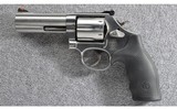 Smith & Wesson ~ 686-6 ~ .357 Mag - 2 of 3