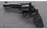 Smith & Wesson ~ 327 Performance Center ~ .357 Mag - 2 of 3